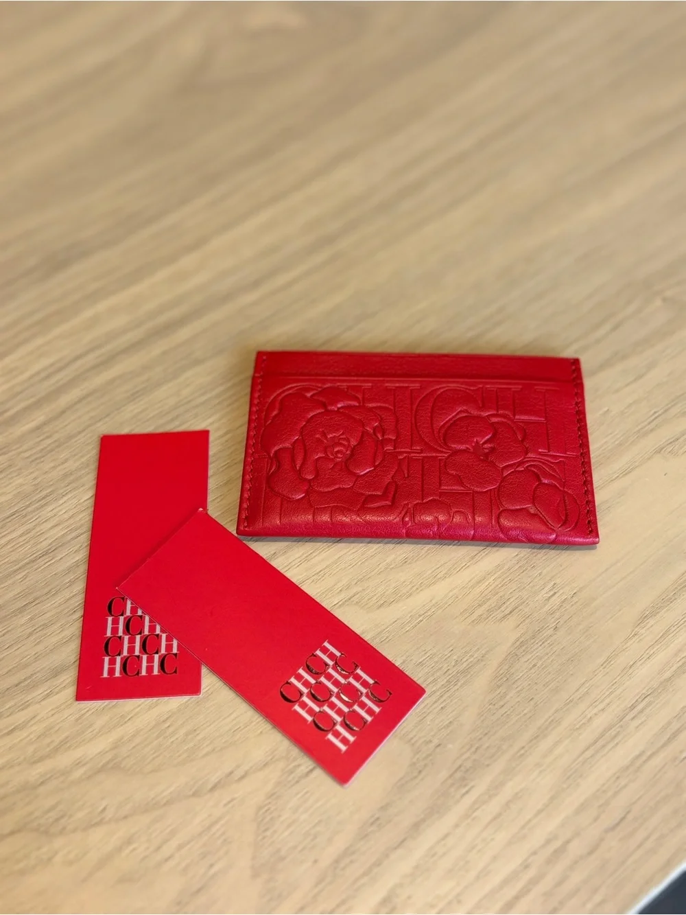 New Authentic Carolina Herrera Embossed Floral Leather, Scarlet Red Card Holder